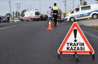 Ağır yol qəzasında 26 şagird yaralanıb