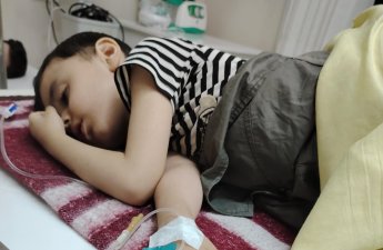 Körpə Nihadın sağalması üçün yardım kampaniyası başladılıb