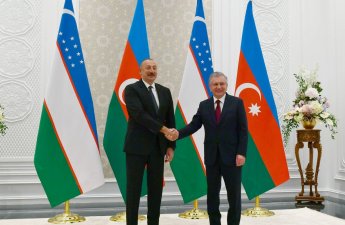 Prezident Şavkat Mirziyoyevi təbrik etdi