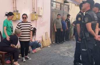 Ana-balanın  yanıb öldüyü yerdən DƏHŞƏTLİ GÖRÜNTÜLƏR: 