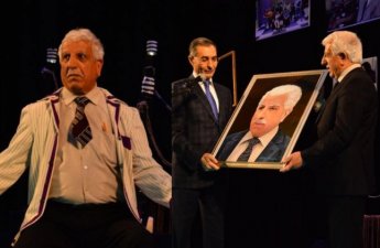 Valeh Kərimov teatrı tərk etdi: “Borcum deyildi, bunları etməli deyildim”-ÖZƏL+FOTO