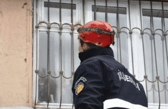 Sabunçuda köməksiz vəziyyətdə qalan şəxs xilas edildi