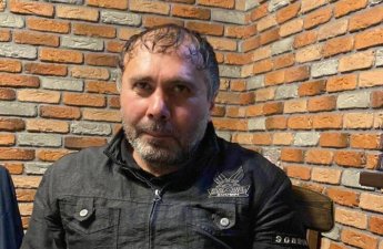Bu kişini görənlər dərhal polisi YIĞSIN - FOTO