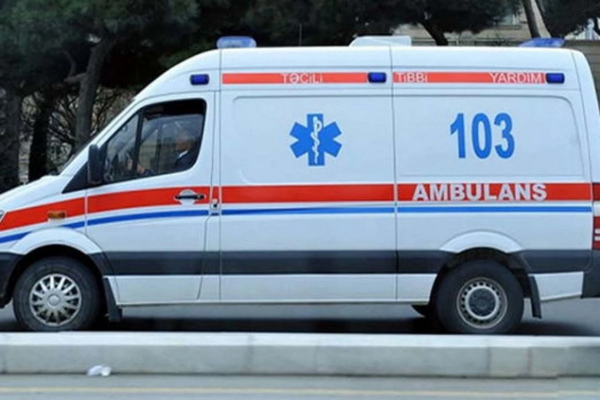 Şəmkirdə təcili yardım maşını qəzaya düşüb