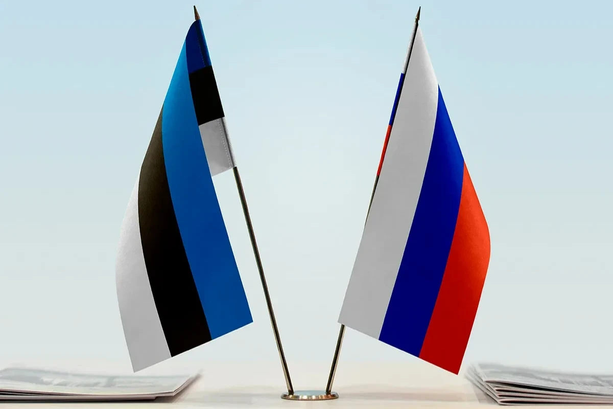 Estoniya Rusiyaya nota verib