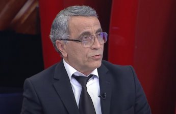 Xankəndidəki “Nənə və baba” heykəli sökülür?-“Ciddi memarlıq üslubu yoxdur, ona görə də..”- AÇIQLAMA
