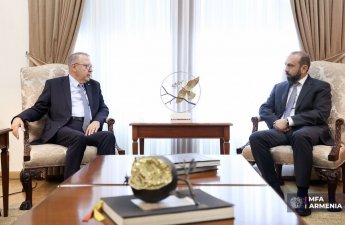Ararat Mirzoyan Sərdar Kılıçı qəbul edib