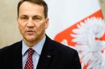 Сикорский: Инцидент с БПЛА не повод для разрыва дипотношений с Россией