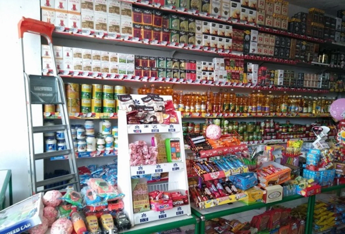 Kassadan pul oğurladı, 160 saatlıq cəzalandırıldı