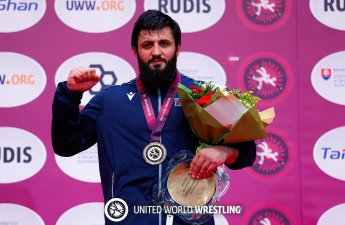 Азербайджанский борец вышел в финал чемпионата мира