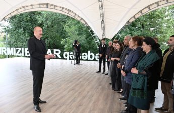 “Özünə hörmət edən insan orada yaşamazdı” - Prezident