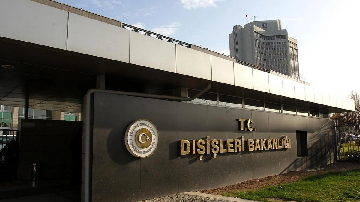 Türkiyə XİN Azərbaycan xalqını təbrik etdi - FOTO