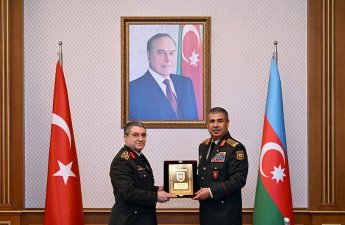 Zakir Həsənov Türkiyə Baş Qərargah rəisi Selçuk Bayraktaroğlunu qəbul etdi - FOTO/VİDEO