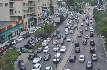 Bakıda sıxlıq olan yollar - SİYAHI