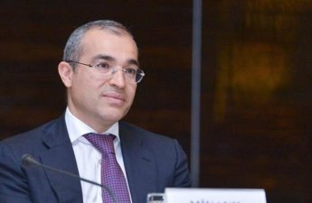 Mikayıl Cabbarov dünya çempionatında medal qazanan güləşçimizi təbrik etdi - FOTO