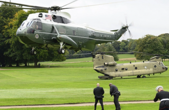 Trampın helikopteri Londonda təcili eniş edib