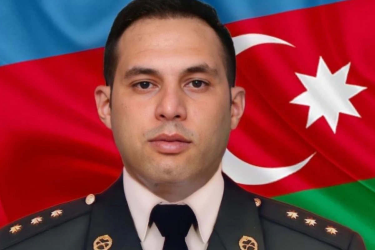 Baş leytenant Fuad Bağırovun igidliyi: Üç əsgəri xilas edib, özü şəhid olub - VİDEO