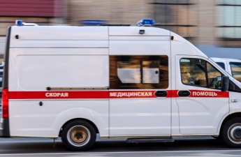 Məktəbdə tikinti konstruksiyaları uçub, ölənlər və yaralananlar var