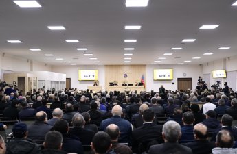 Манукян и Бабаян попросили в Баку привлечь к суду Пашиняна, Каспшика и Мирзояна