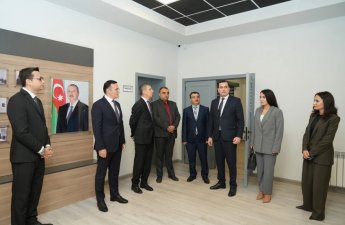 Sosial Tədqiqatlar Mərkəzinin rəhbərliyi Ədliyyə Nazirliyinin Çağrı Mərkəzində olub