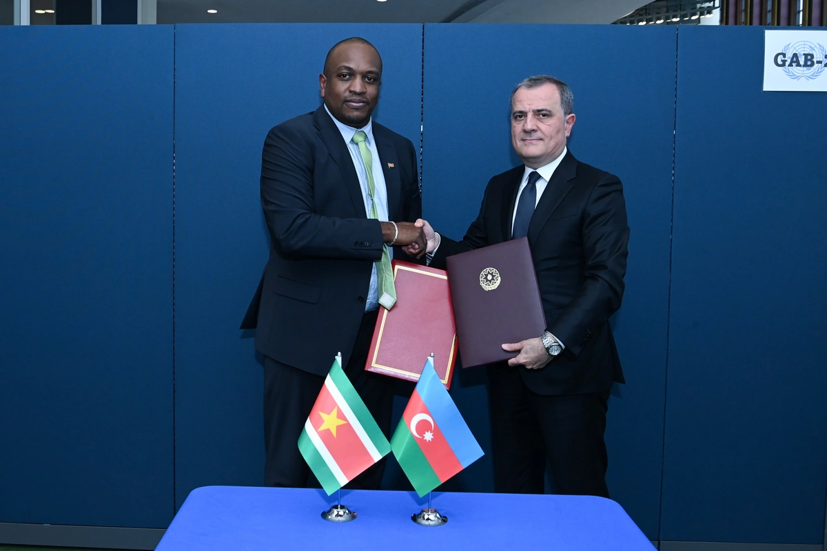 Azərbaycan və Surinam arasında diplomatik pasport sahibləri üçün viza tələbi LƏĞV EDİLDİ