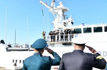 Российский сторожевой корабль «Расул Гамзатов» прибыл в Бакинский порт-ФОТО