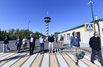 “Ermənistanın Dostları Şəbəkəsi”nin avropalı nümayəndələri Ermənistan-Türkiyə sərhəd-keçid məntəqəsində oldu...-FOTO