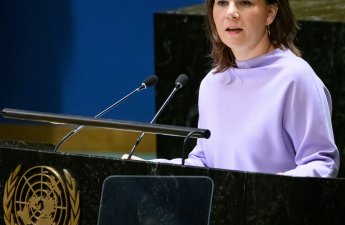 Бербок призвала не винить ООН во всех конфликтах и насилии в мире