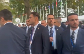 Trampın korteji səbəbindən Ərdoğanın avtomobili Nyu Yorkda saxlanılıb