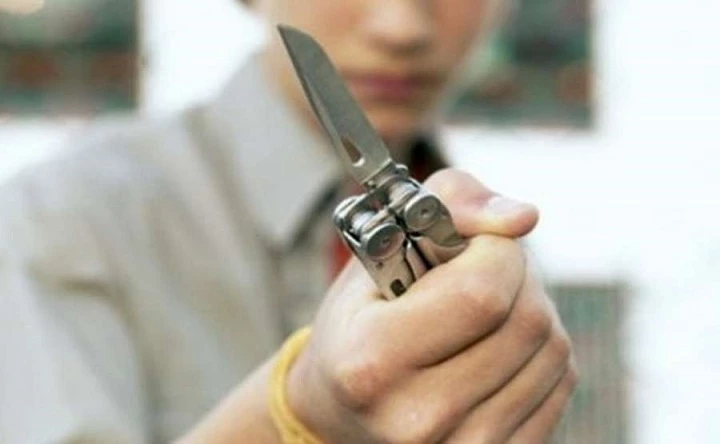 В Сумгайыте 15-летний подросток подозревается в нанесении ножевых ранений мужчине