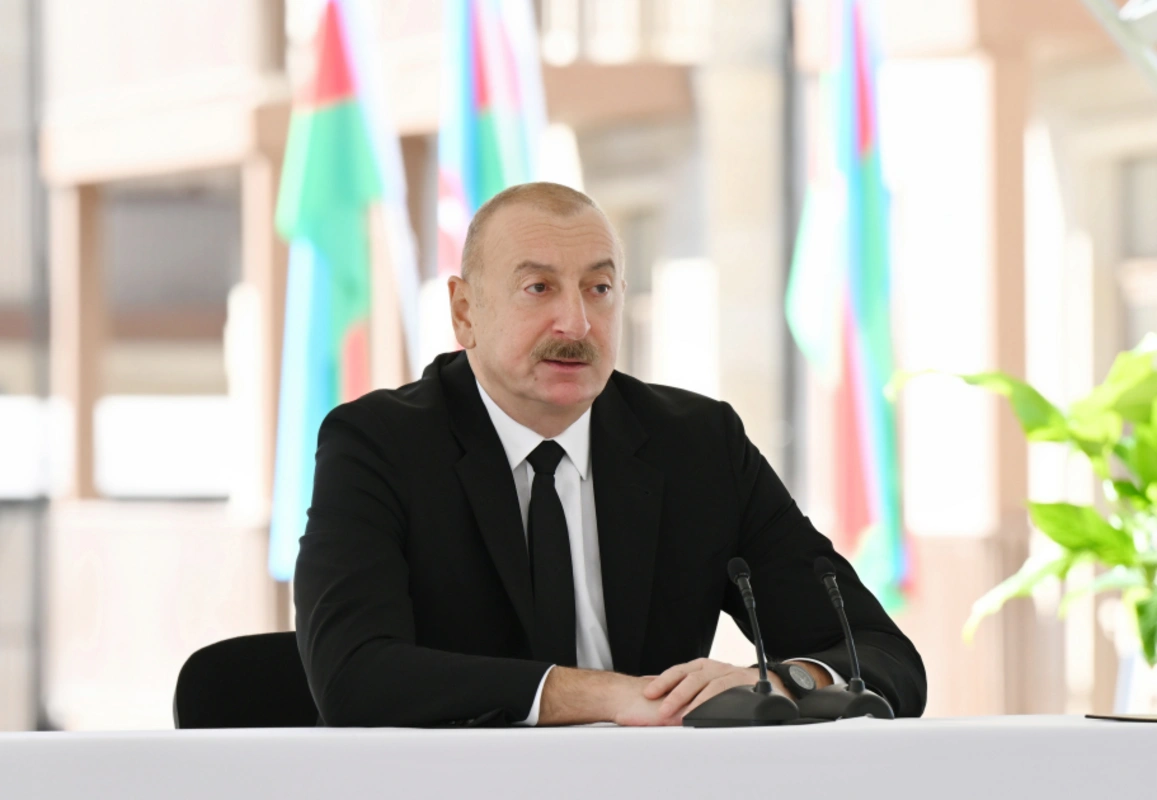Azərbaycan Prezidenti: 