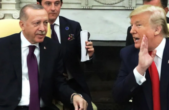 Tramp Ərdoğanla görüşdə Ermənistan-Azərbaycan arasında sülh prosesinə verdiyi töhfələrə toxunub