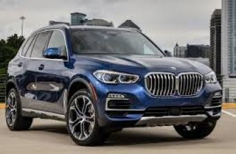 BMW отзывает более 196 тыс. автомобилей в США