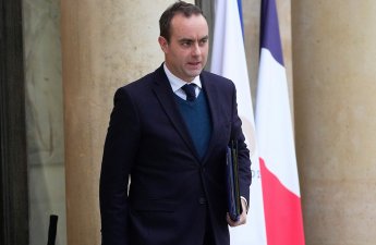 Премьер Франции намерен сформировать новое правительство до 1 октября