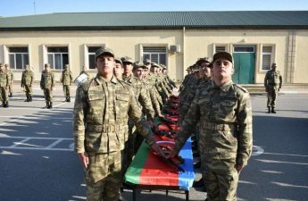 Oktyabrda hərbi xidmətə gedəcək şəxslərin nəzərinə!