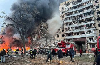 Россия разбомбила жилые дома, музей и супермаркет -ВИДЕО