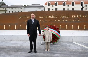 Алиев на открытии Гянджинского мемориального комплекса