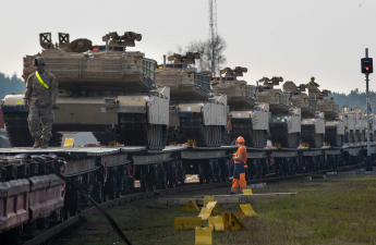 ABŞ tankları Estoniyada Rusiya sərhədinə doğru hərəkət edirlər