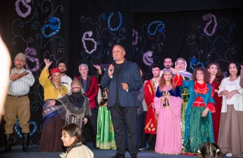 Bakı Uşaq və Gənclər Teatrında yeni mövsümün açılışı olub