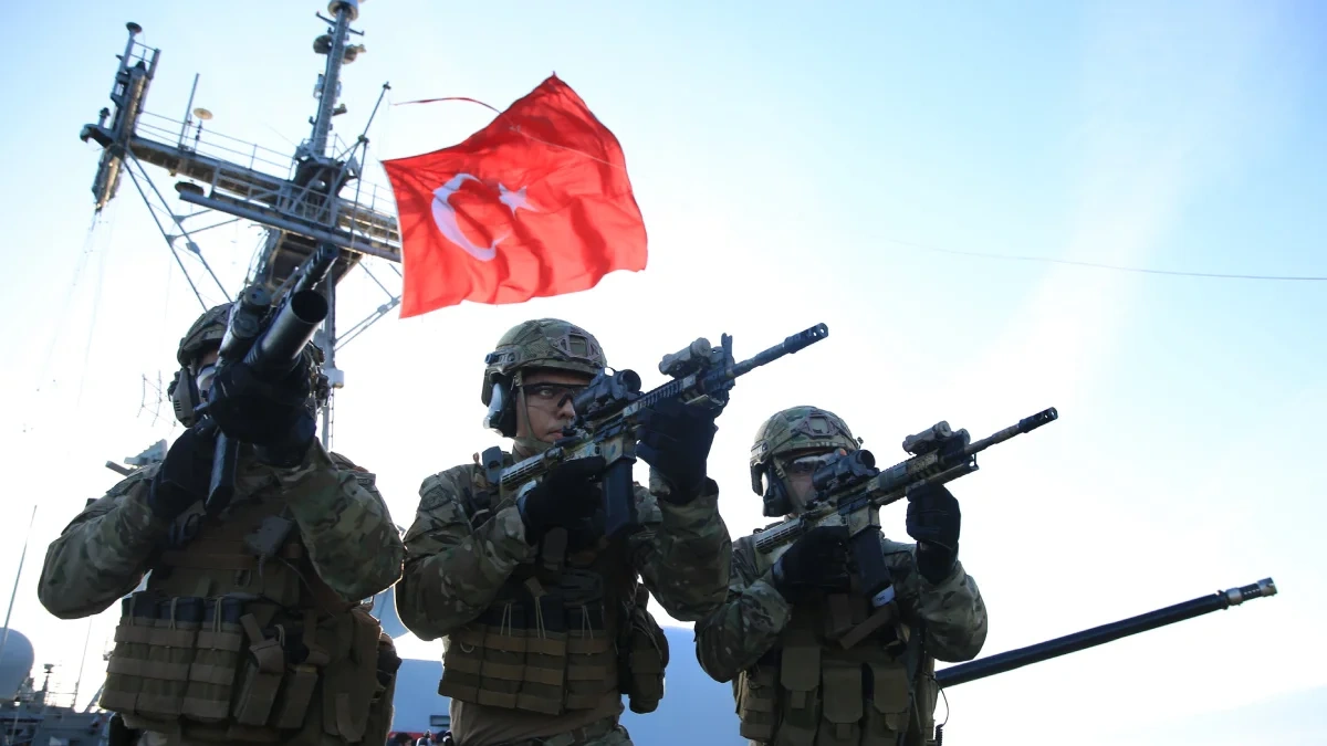 Türkiyədən Suriyada İŞİD əməliyyatı: 8 terrorçu məhv edildi