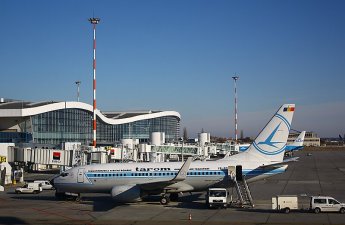 В Румынии работа крупнейшего аэропорта нарушена из-за беспилотника