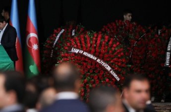 Prezident və birinci xanım Cabir İmanovun vida mərasiminə əklil göndərdi