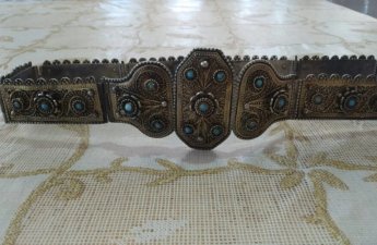 Bakıda fantastik qiymətə kəmər satılır - FOTO