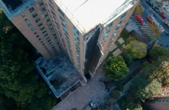 В Нью-Йорке частично обрушилось жилое здание