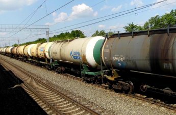 Азербайджан в январе-июле сократил импорт нефти на 37%
