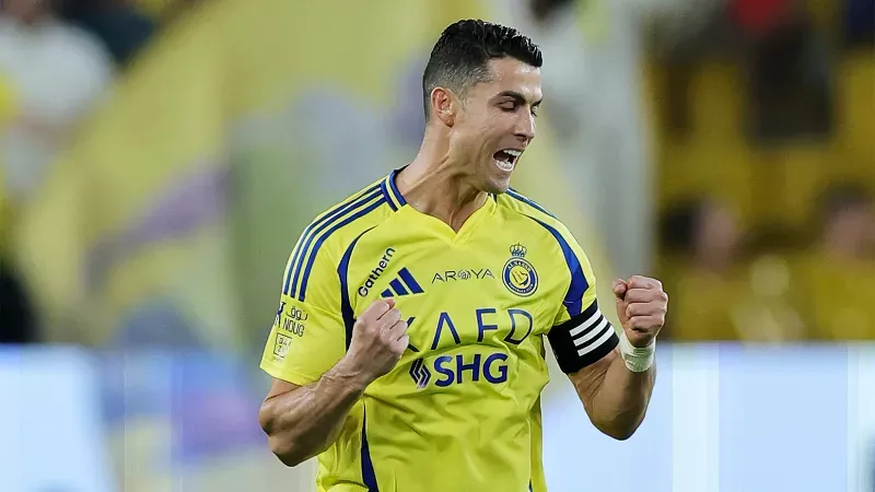 Ronaldo Mançesterə qayıdır