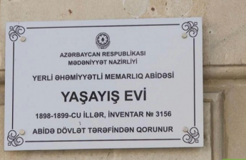 Tarixi bina TƏHLÜKƏDƏ - Zirzəmini alan iranlı obyekt tikir