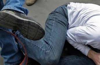Samuxda sərxoş kişini keçmiş qayınatası döydü
