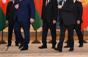 Путин примет участие в саммите глав государств СНГ в Душанбе