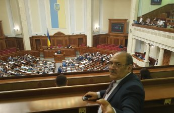 “Onun 77 milyonluq seçici ordusunun 51%-i Ukraynanın dəstəklənməsini tələb edir...